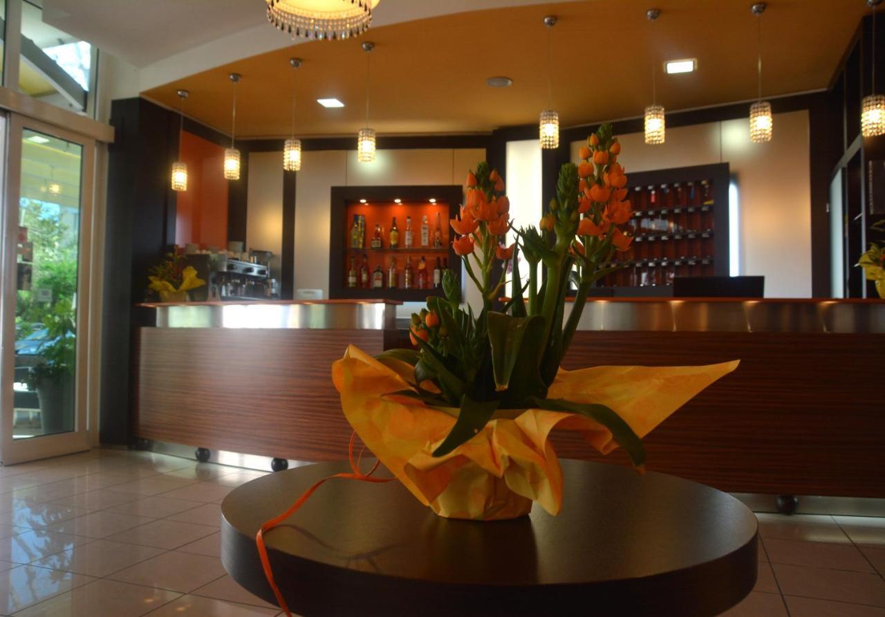Hotel Orly Cesenatico Zewnętrze zdjęcie